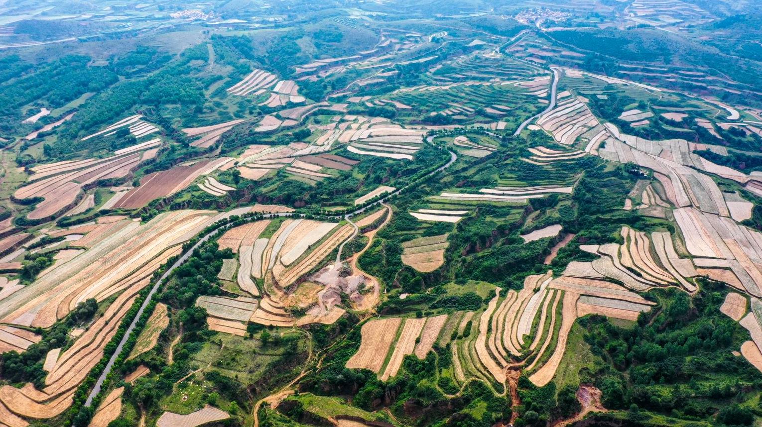 俯瞰和順縣山野鄉村